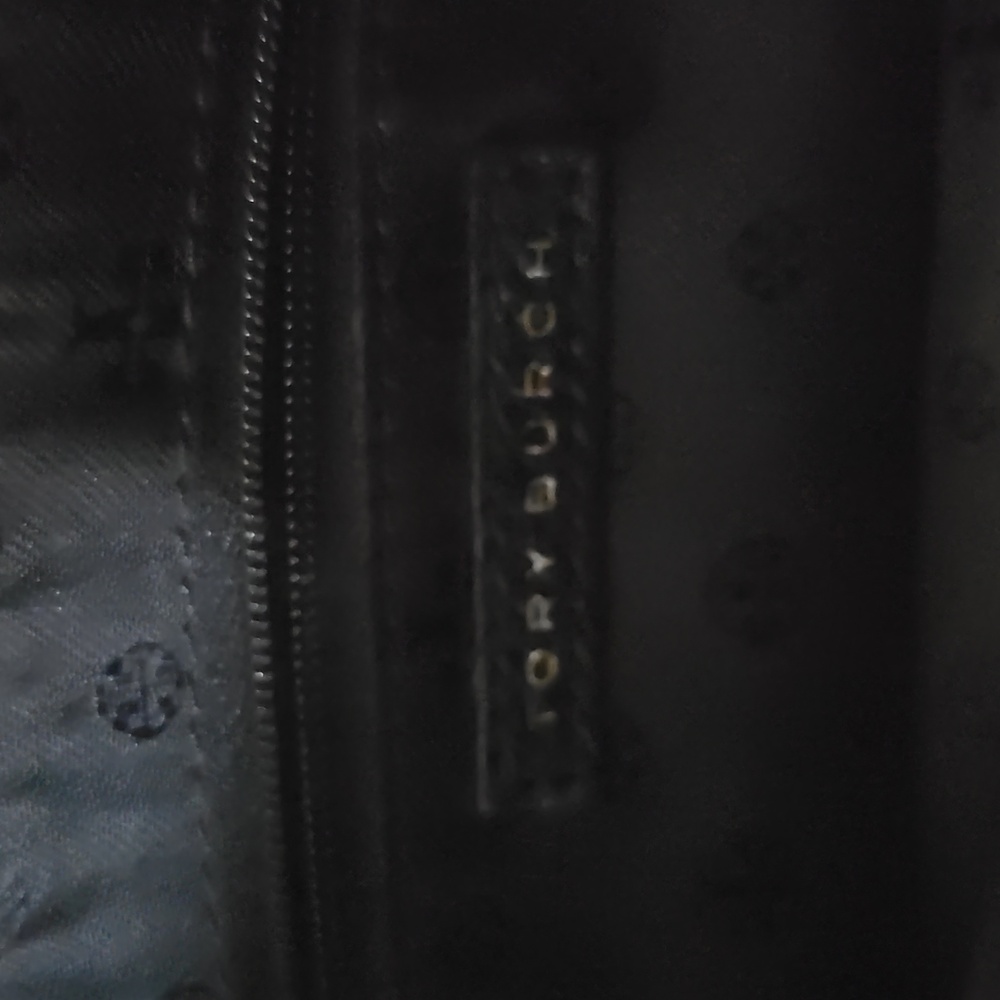 Tory Burch black leather clutch bag - Picture 4 of 5